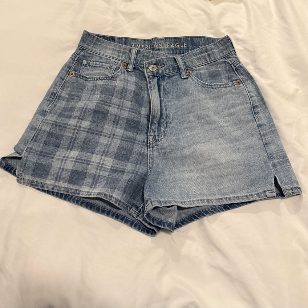 American Eagle Plaid Mom Shorts